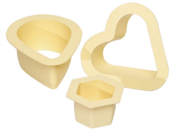 PLASTIC CUTTER TEARDROP 120X85X40