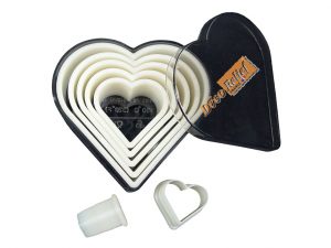 PASTRY CUTTERS 7 SMOOTH HEARTS